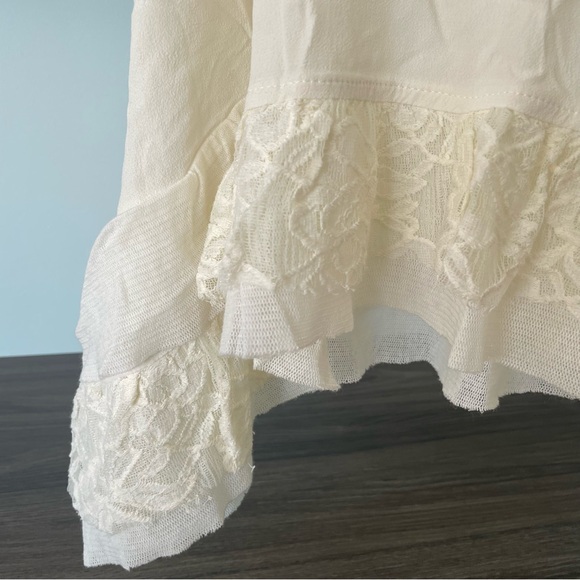 BSB Fashion Off White Cream / Beige Sleeveless Layered Lace Top - Picture 7 of 9